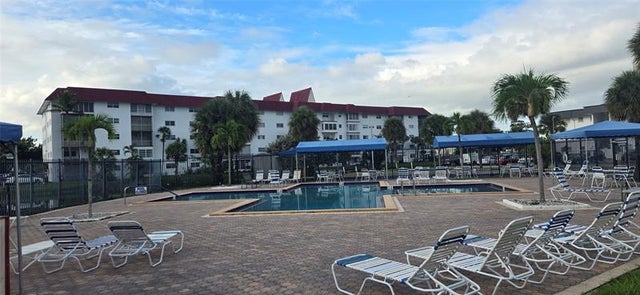 2 of 15 - 4750 Nw 22nd Ct 209, Lauderhill, FL