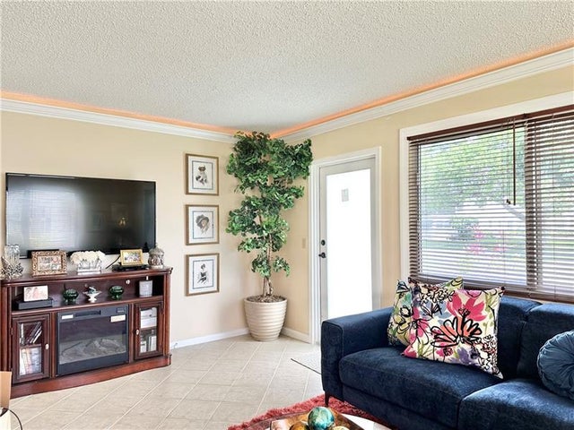 4 of 24 - 285 Oakridge Q 285, Deerfield Beach, FL