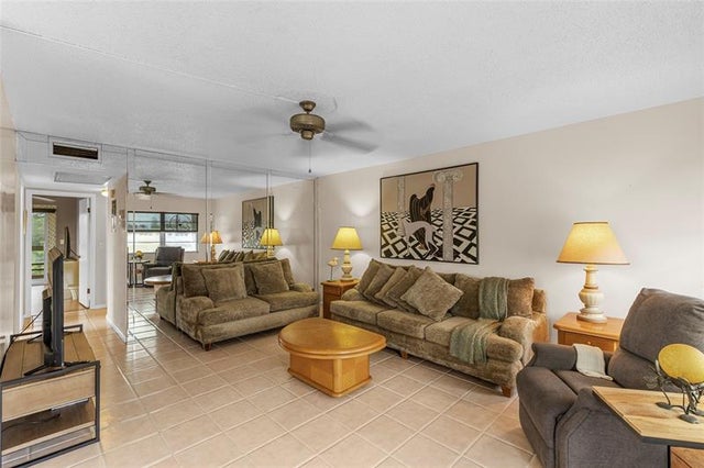 1 of 49 - 4160 Cambridge G 4160, Deerfield Beach, FL