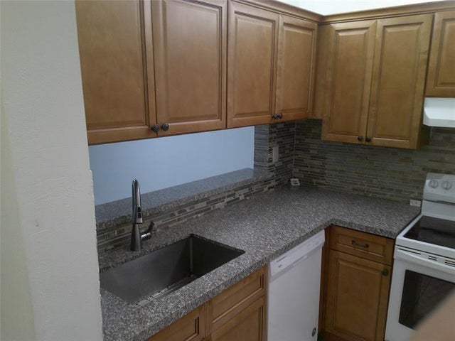 5 of 12 - 3199 Foxcroft Rd 306, Miramar, FL