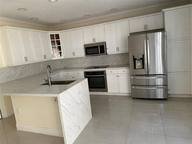 2 of 5 - 16304 Sw 48th St 1, Miramar, FL