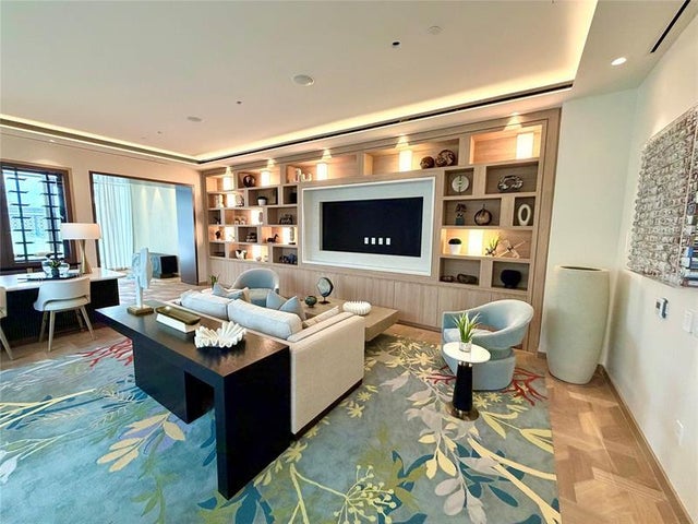 4 of 42 - 153 N Seabreeze Blv 704, Fort Lauderdale, FL