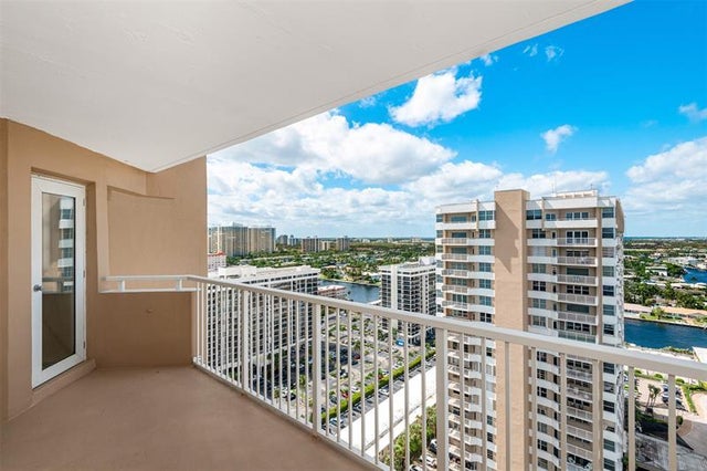 5 of 29 - 1980 S Ocean Dr 22p, Hallandale, FL