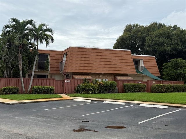 2 of 15 - 2962 Waterford Dr 2962, Deerfield Beach, FL