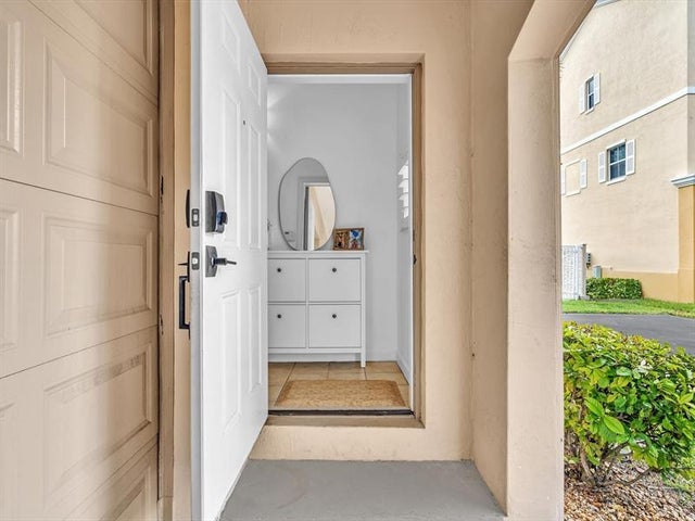 3 of 65 - 2329 Vintage Dr 2329, Lighthouse Point, FL
