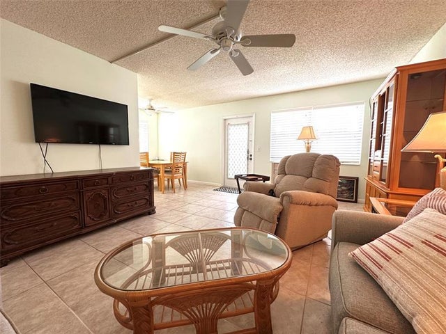 1 of 61 - 289 Markham N 289, Deerfield Beach, FL