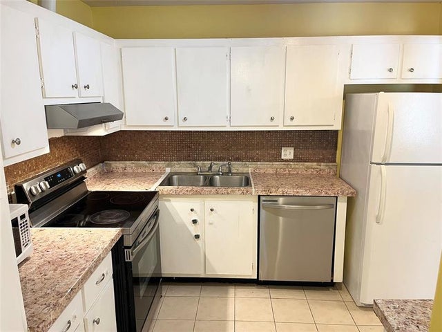 3 of 27 - 700 Se 2nd Ave 416, Deerfield Beach, FL