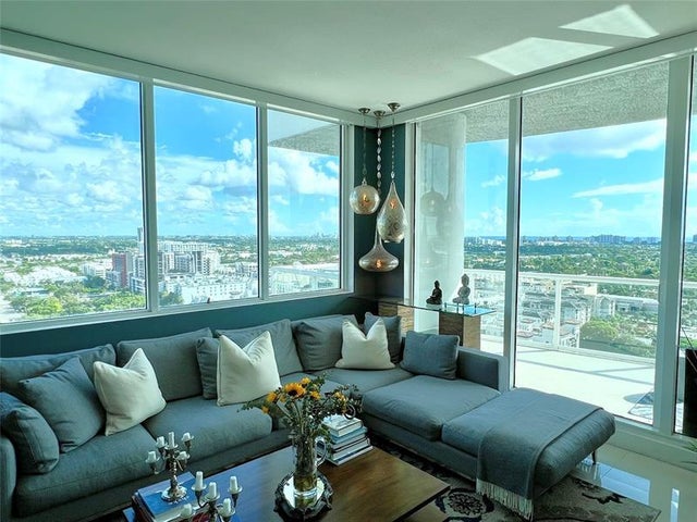 2 of 19 - 315 Ne 3rd Ave 2107, Fort Lauderdale, FL