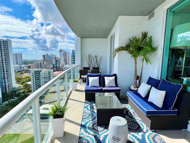 4 of 19 - 315 Ne 3rd Ave 2107, Fort Lauderdale, FL