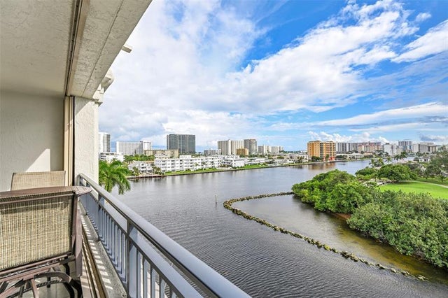 5 of 38 - 2880 Ne 14th Street Cswy 610, Pompano Beach, FL