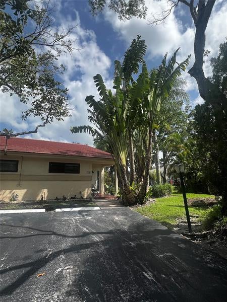 2 of 37 - 718 Sw 88th Ter 718, Plantation, FL