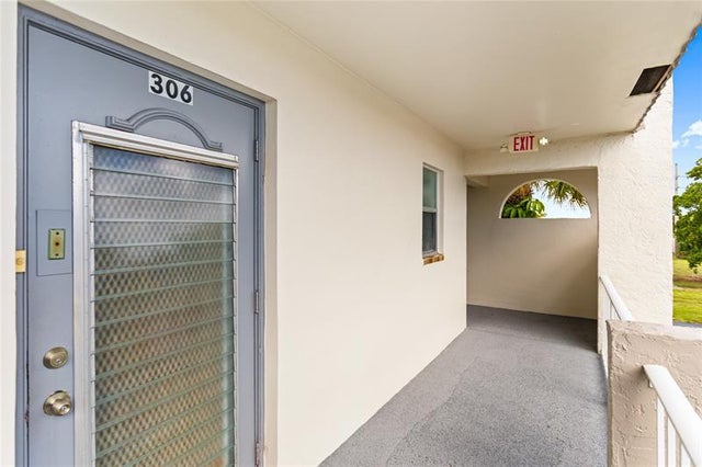 5 of 57 - 8280 Sunrise Lakes Blvd 306, Sunrise, FL