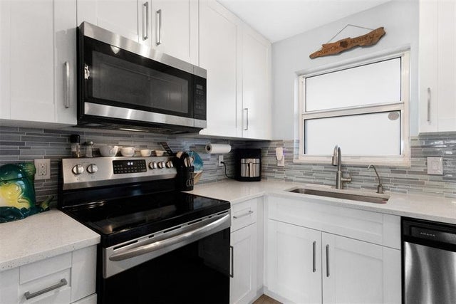 4 of 34 - 1501 Se 15th Ct 303, Deerfield Beach, FL