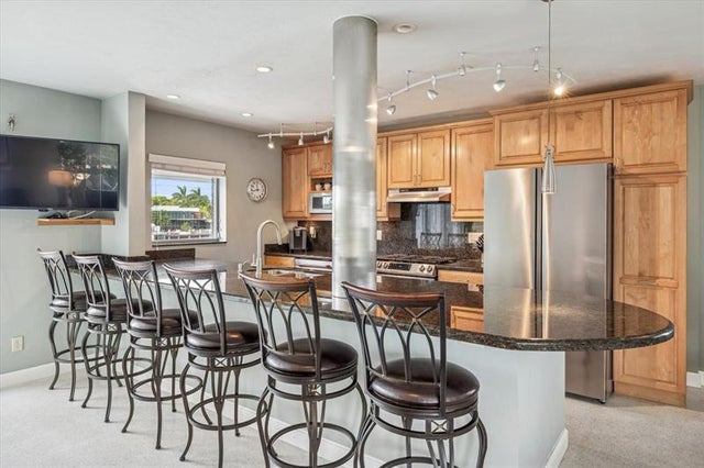 5 of 23 - 561 Bayshore Dr 1, Fort Lauderdale, FL