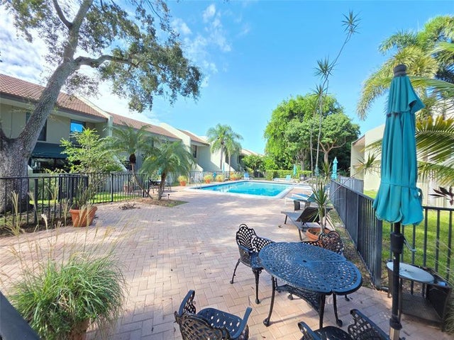 5 of 34 - 2851 Ne 60th St 2851, Fort Lauderdale, FL