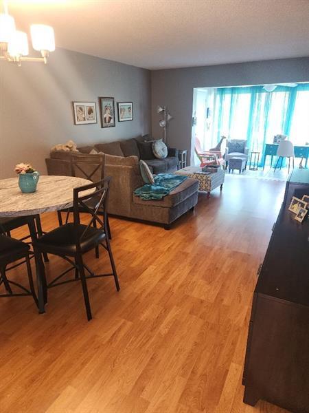 5 of 12 - 645 Marlboro Oval 645, Lake Worth, FL