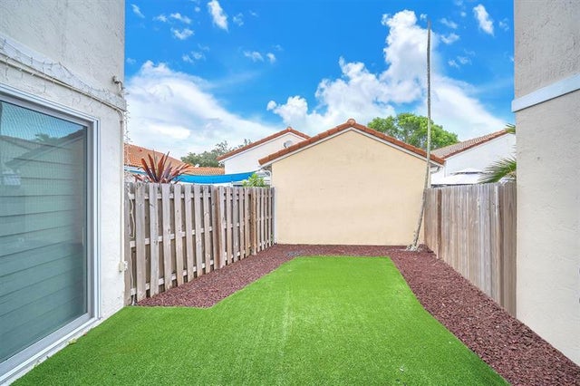 4 of 22 - 17825 Sw 10 Th Ct 17825, Pembroke Pines, FL