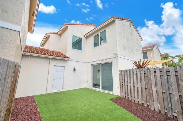 5 of 22 - 17825 Sw 10 Th Ct 17825, Pembroke Pines, FL