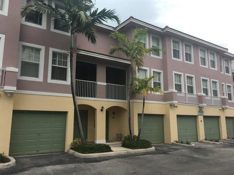 6384 W Sample Rd 6384, Coral Springs