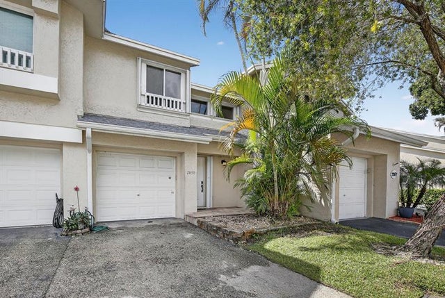 1 of 41 - 2050 Discovery Cir 0, Deerfield Beach, FL