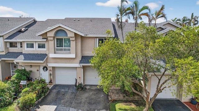 2 of 41 - 2050 Discovery Cir 0, Deerfield Beach, FL