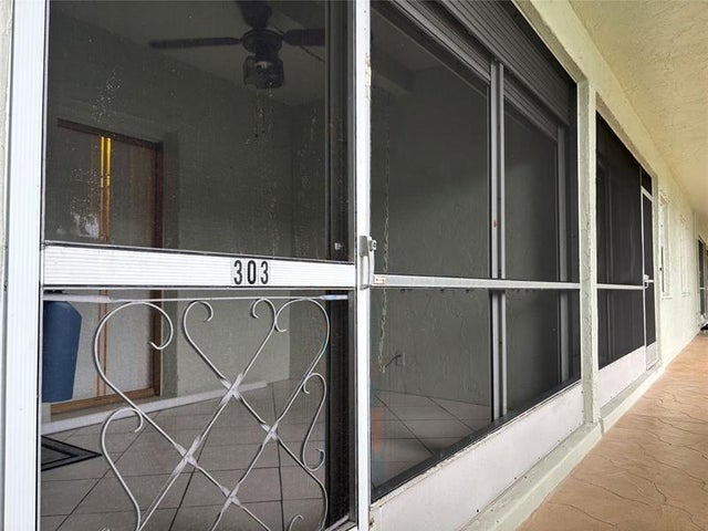 2 of 14 - 860 Se 6th Ave 303, Deerfield Beach, FL