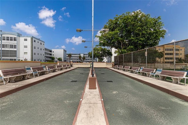 5 of 32 - 4151 Nw 41st St 308, Lauderdale Lakes, FL