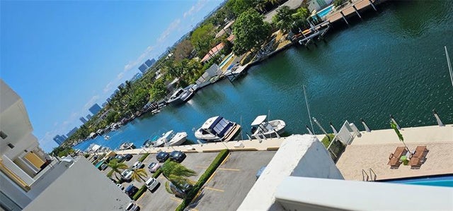 4 of 40 - 2000 Ne 135th Street 605, North Miami, FL