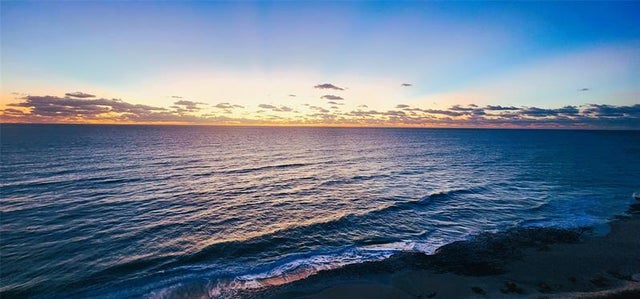 5 of 58 - 4200 N Ocean Drive 1, 1101, Singer Island, FL