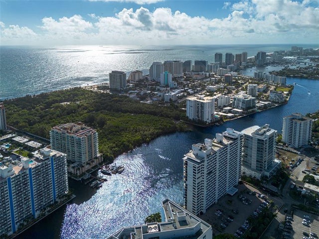 3 of 53 - 920 Intracoastal Dr 1502, Fort Lauderdale, FL
