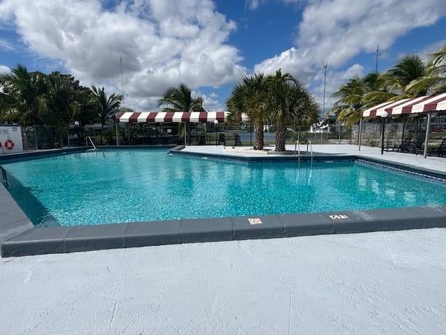 3 of 10 - 115 Ne 202 Terrace M-21, Miami, FL