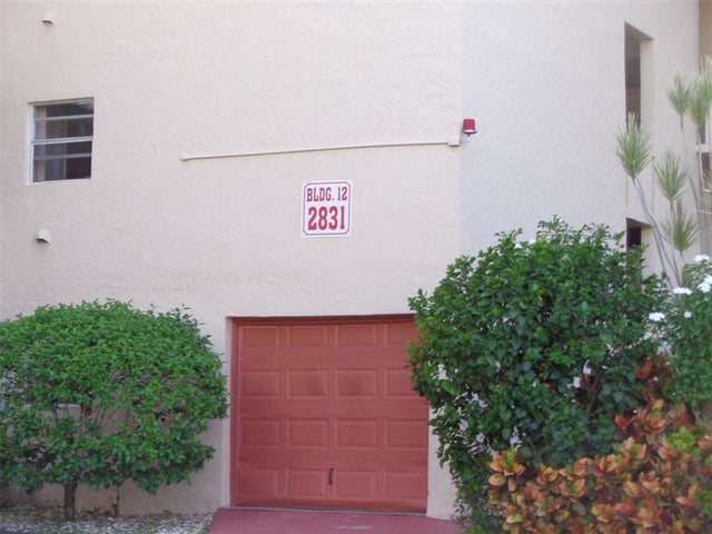3 of 31 - 2831 E Sunrise Lks Dr 209, Fort Lauderdale, FL