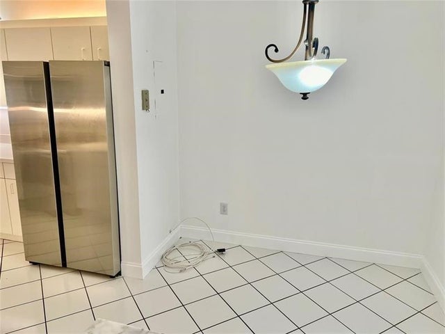 4 of 23 - 9587 Weldon Cir B204, Tamarac, FL