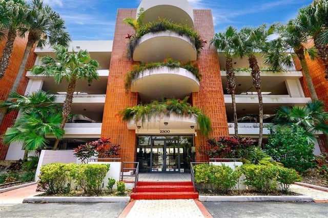 1 of 70 - 2300 Diana 203, Hallandale, FL