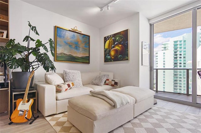 4 of 15 - 488 Ne 18th St 3503, Miami, FL