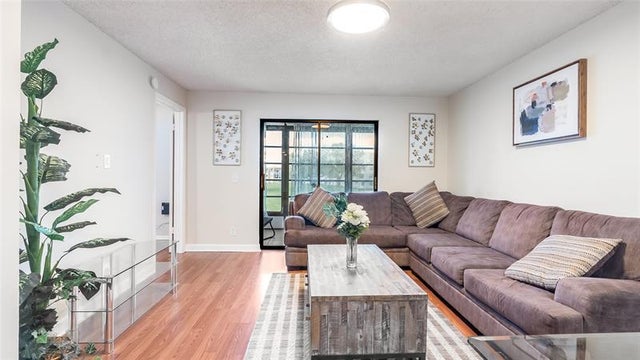 4 of 30 - 10101 Sunrise Lakes Blvd 204, Sunrise, FL