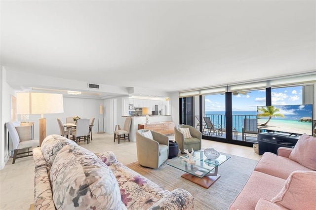 2 of 33 - 1905 N Ocean Blvd 14d, Fort Lauderdale, FL