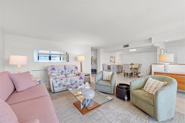 4 of 33 - 1905 N Ocean Blvd 14d, Fort Lauderdale, FL