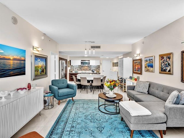 3 of 70 - 1900 N Bayshore Dr 1504, Miami, FL