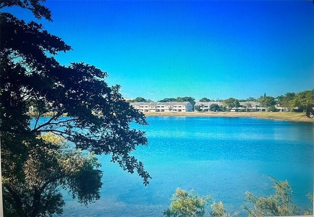 1 of 47 - 3421 Nw 44th St 205, Lauderdale Lakes, FL