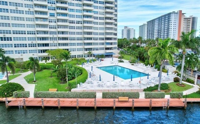 5 of 25 - 3200 Ne 36th St 1102, Fort Lauderdale, FL