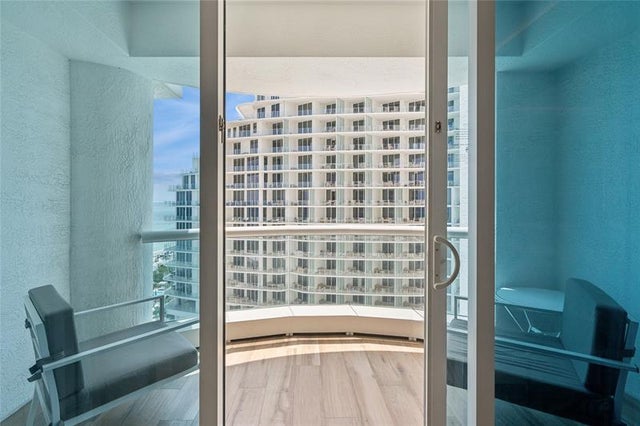 5 of 34 - 551 N Fort Lauderdale Beach H906, Fort Lauderdale, FL