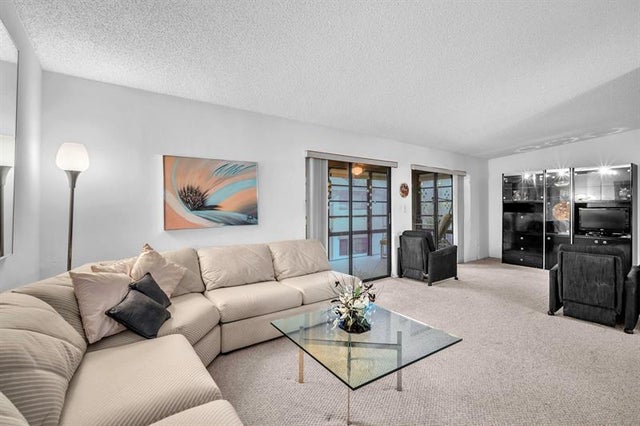 10419 E Clairmont Cir 205, Tamarac