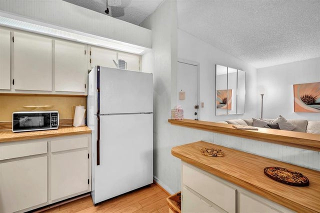 5 of 31 - 10419 E Clairmont Cir 205, Tamarac, FL