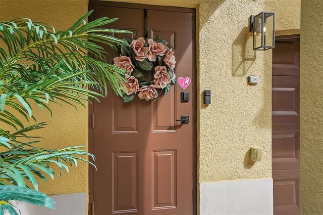 4 of 51 - 2512 Sw 14th Ave 503, Fort Lauderdale, FL