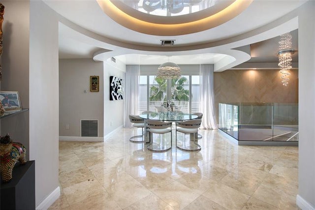 2 of 45 - 301 Hendricks Isle 7, Fort Lauderdale, FL