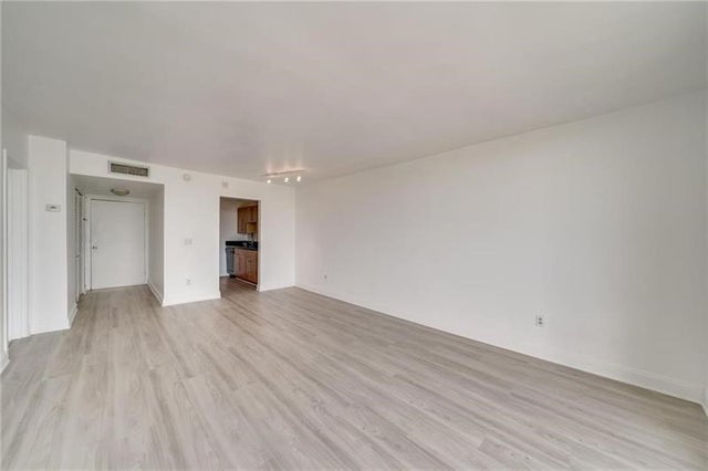5 of 30 - 2350 Ne 135th St 1212, North Miami, FL