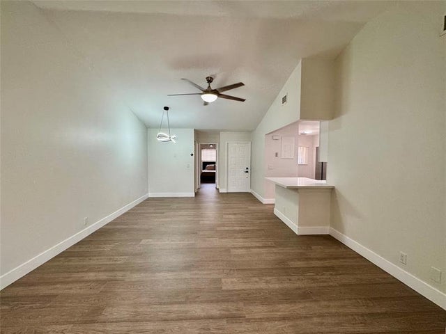 5 of 48 - 84 Centennial Ct, Deerfield Beach, FL
