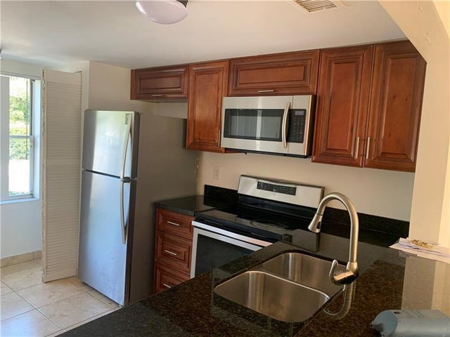 3 of 12 - 3910 Nw 90th Ave 3910, Fort Lauderdale, FL