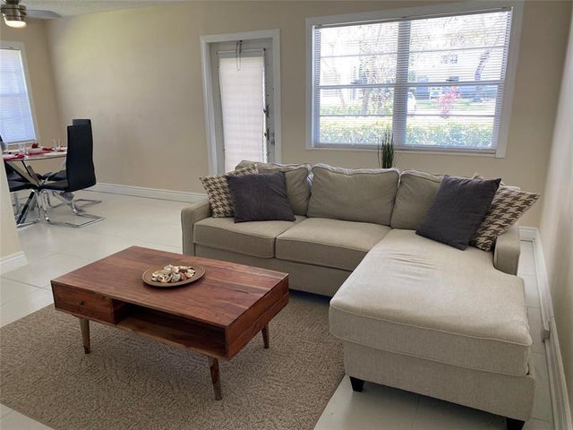 1 of 44 - 209 Ventnor M 209, Deerfield Beach, FL